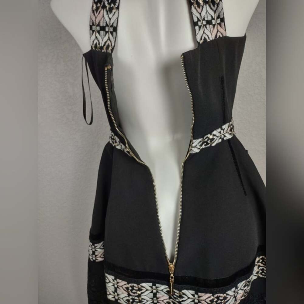 Bronx and Banco Ethnos Ruffle Black Sleeveless Dress Size 6 / Medium - Picture 9 of 16